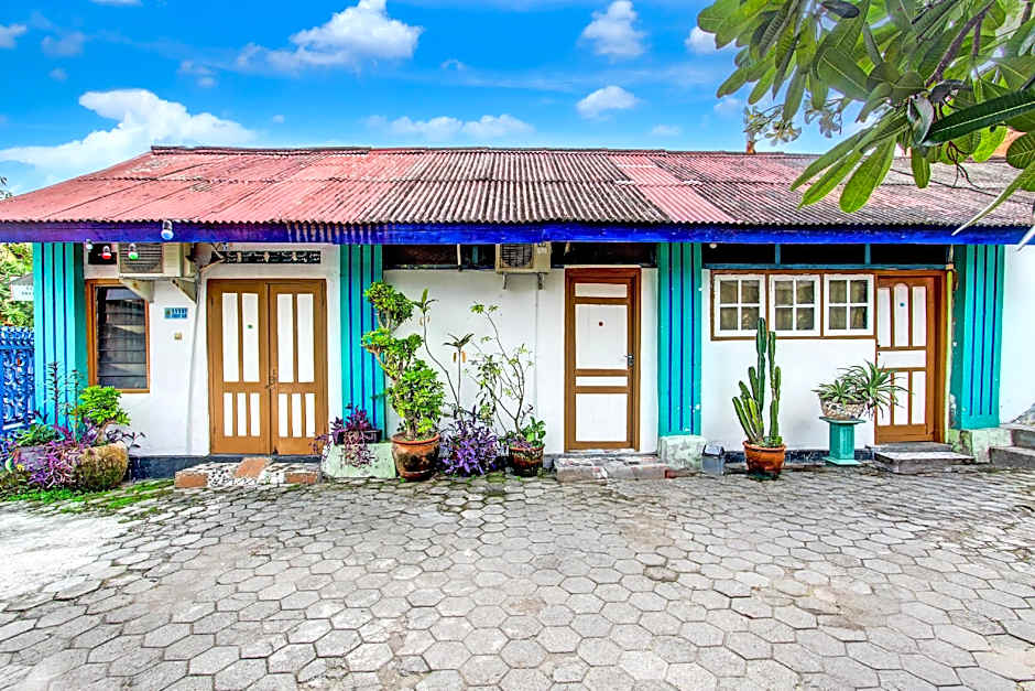 Hotel O Prawirotaman Near Keraton Yogyakarta Formerly Chez Laelik Guesthouse