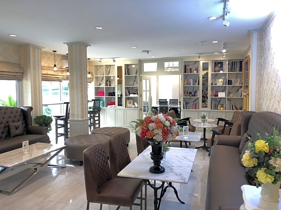 Westgate Residence Hotel