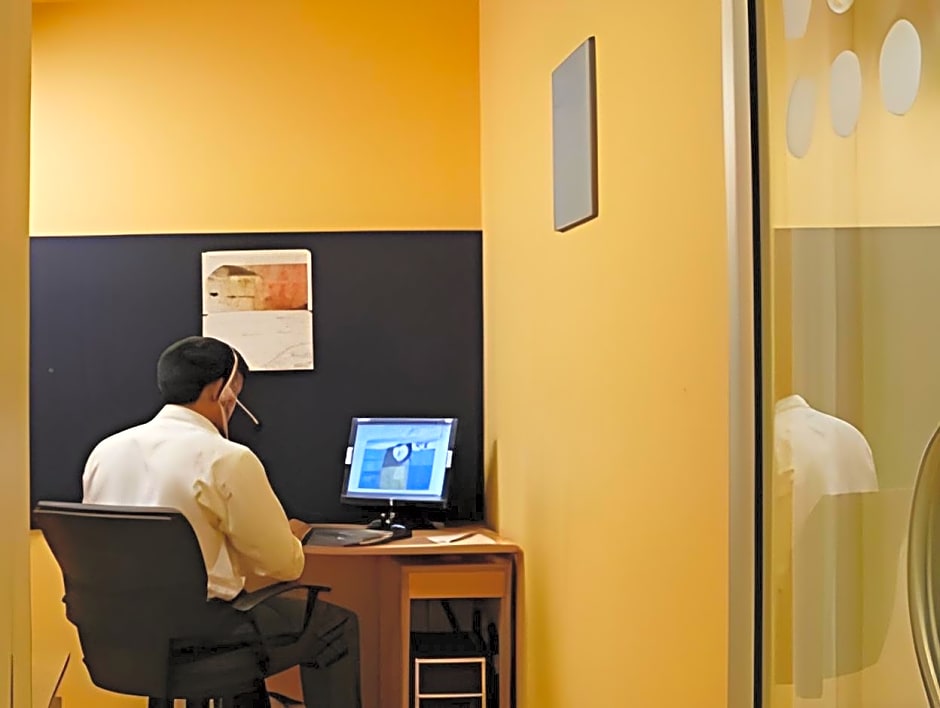 Ginger East Delhi, Vivek Vihar