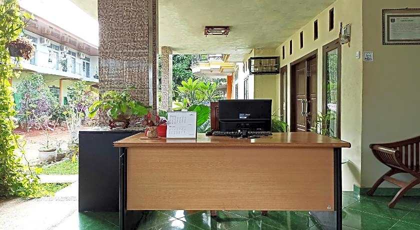 RedDoorz near Taman Merdeka Metro Lampung