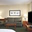 Hawthorn Suites by Wyndham Philadelphia Airport