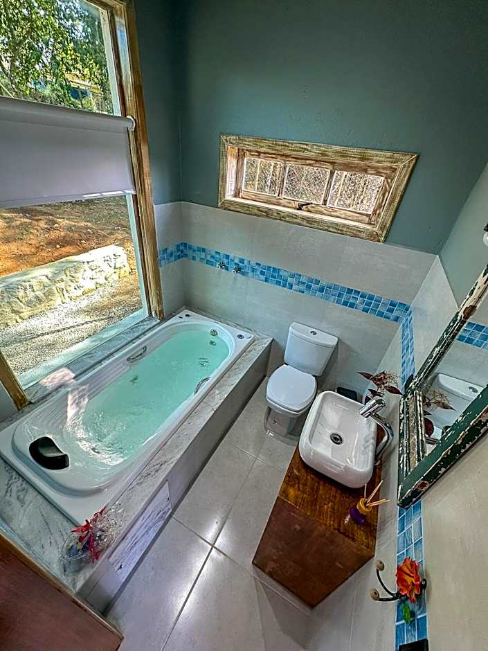 Cabana com jacuzzi e churrasqueira - Ibiuna SP