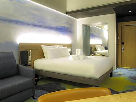 Executive Double Room with Sofa Bed