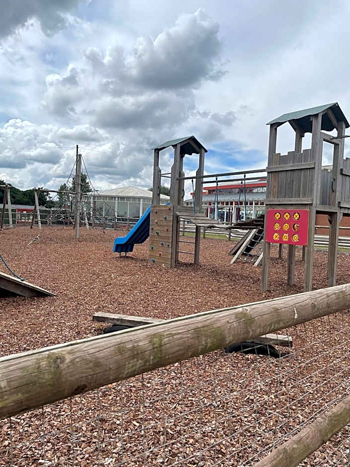 Parkdean Static caravan on cherry tree holiday park