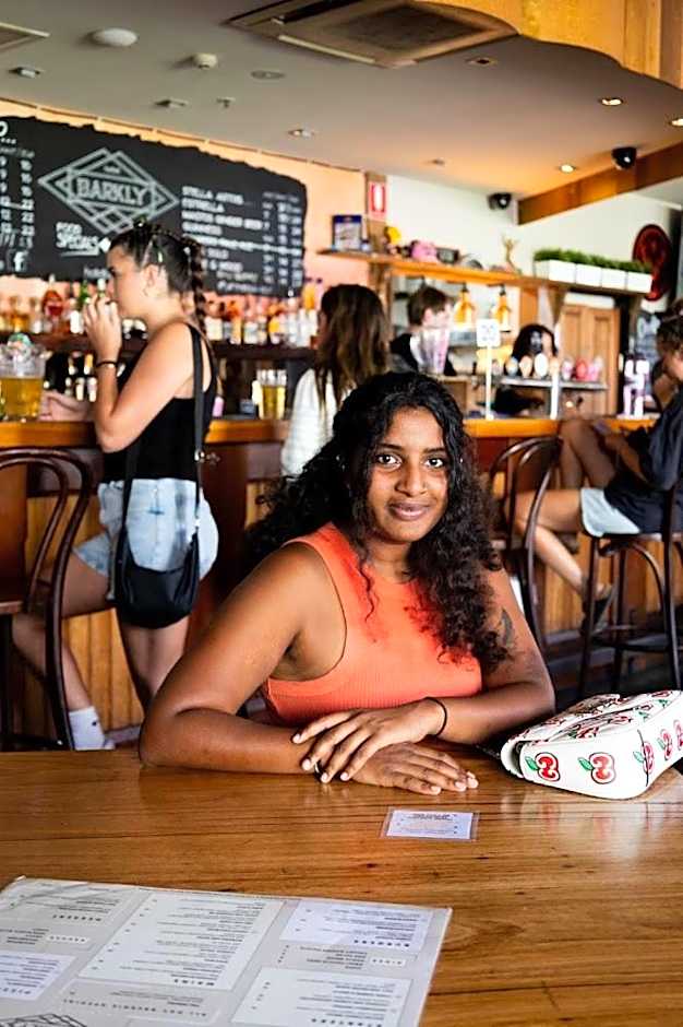 Summer House Backpackers Melbourne