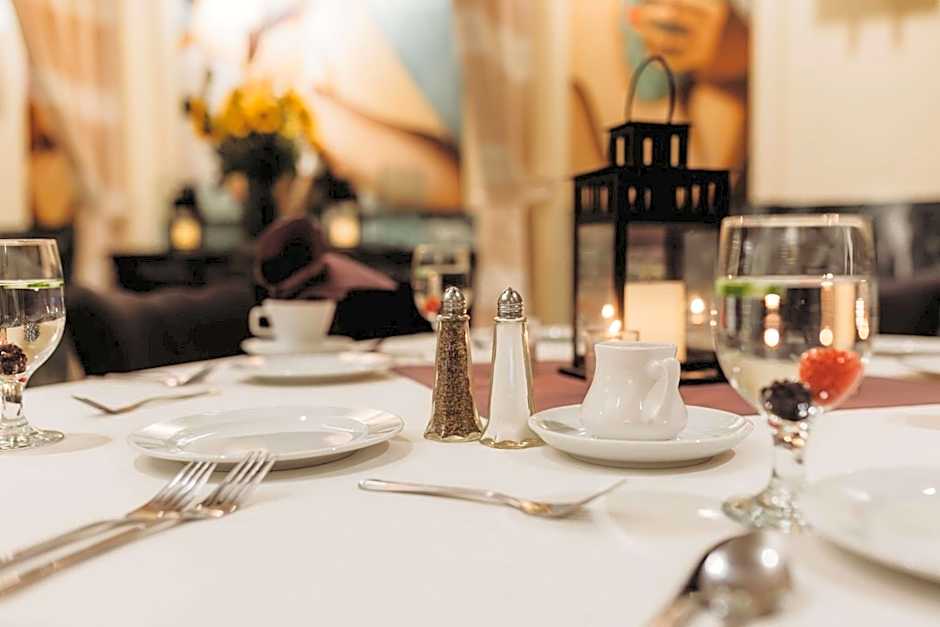 Somerset Inn