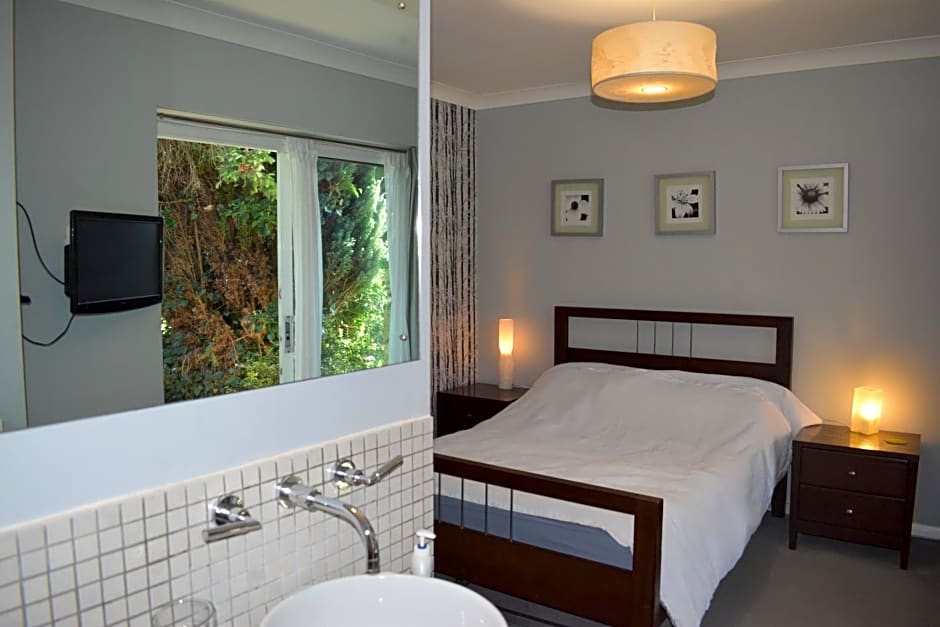 Middle Farm Villa B&B