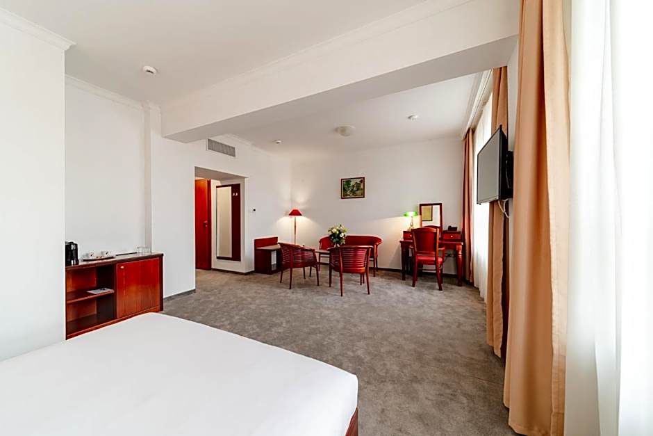 Hotel Küküllő - Târnava