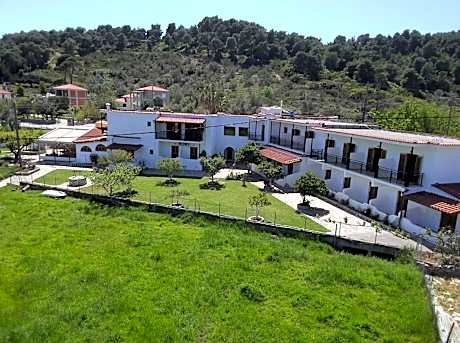Vontzos Hotel
