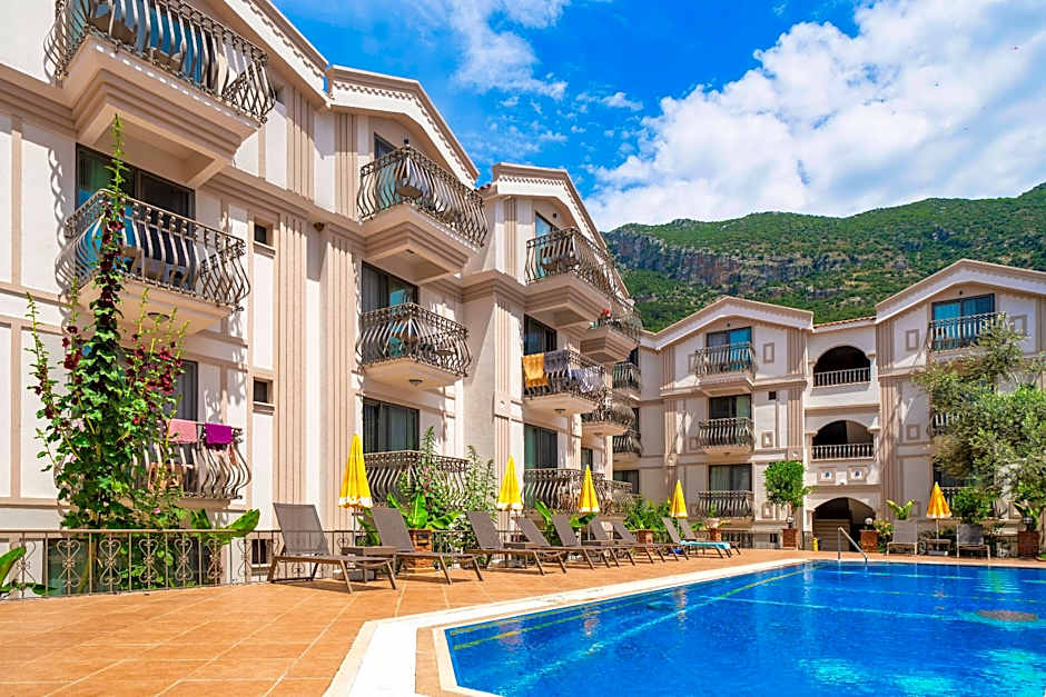 Magic Tulip Beach Hotel