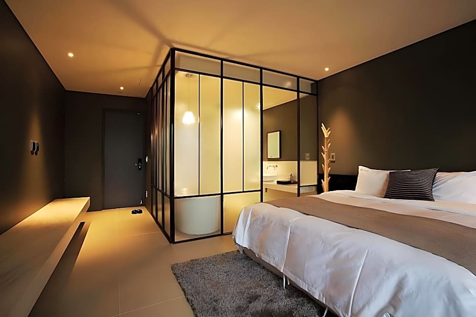 Urban Boutique Hotel
