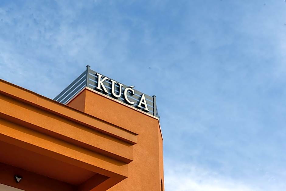 KUCA URLA