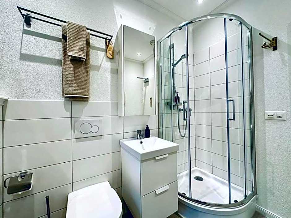 Boutique Hotel Niesenblick - direkt am Thunersee gelegen mit SELF CHECK IN & digitaler Rezeption