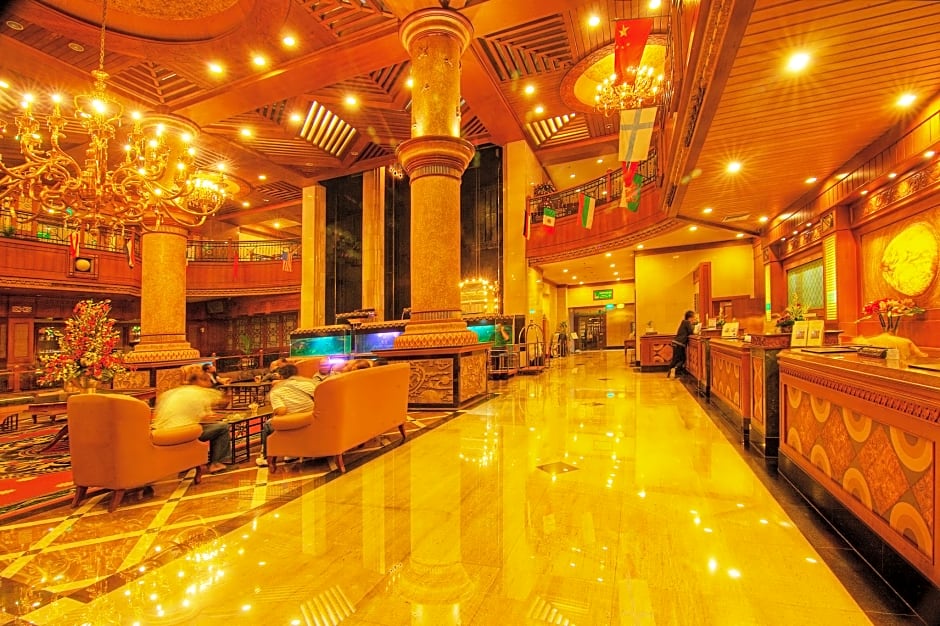 Planet Holiday Hotel & Residence