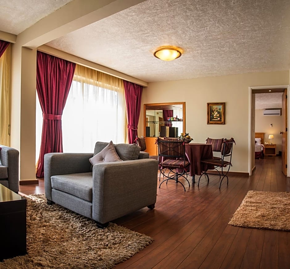 Bella Riva Hotel