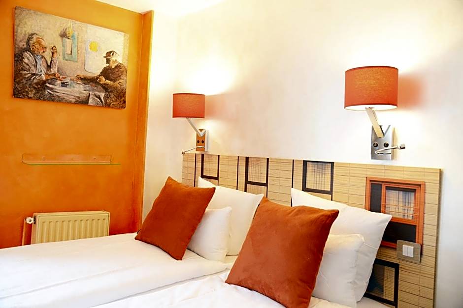 Photo 1 of 50 of Hotel Malar