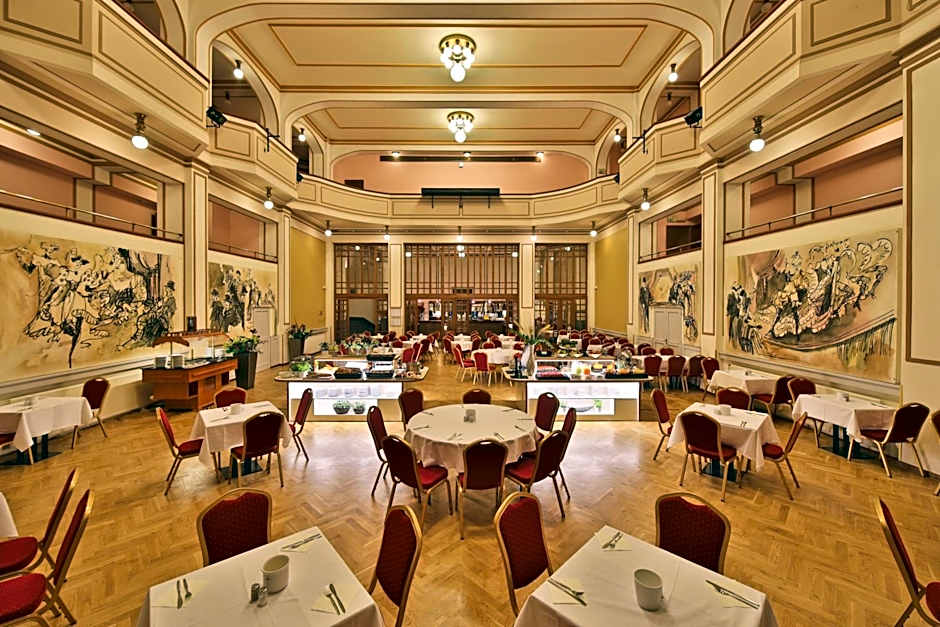 Ariston & Ariston Patio Hotel