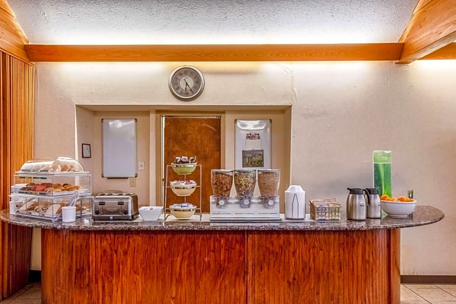 Quality Inn & Suites
