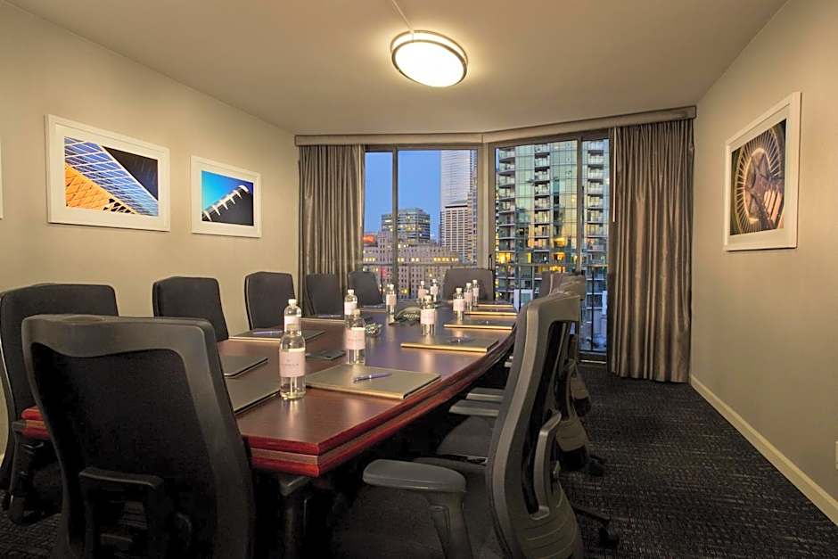 Warwick Hotel Seattle