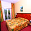 Hotel Madame Mere