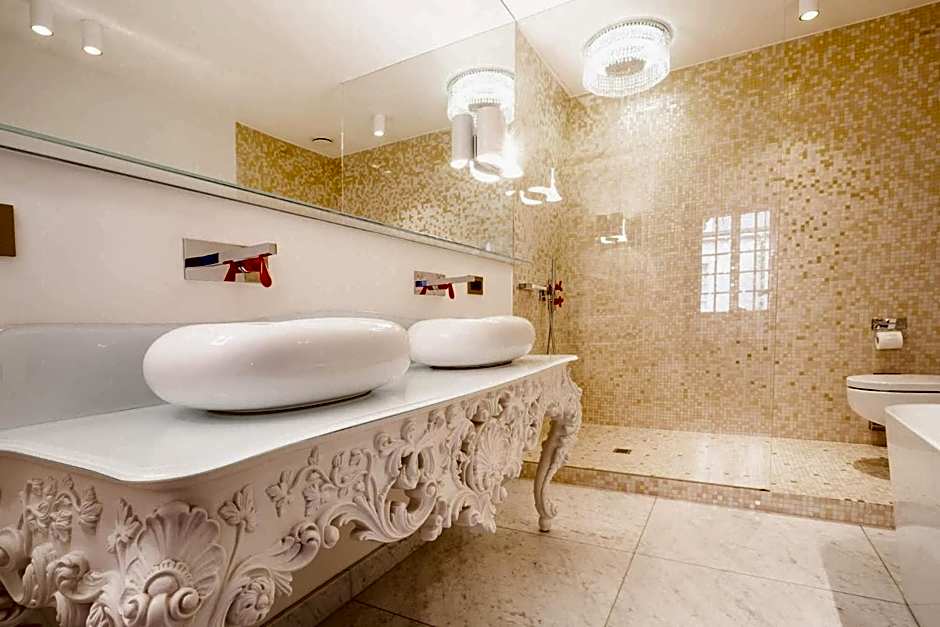 Small Luxury Hotel De Witte Lelie