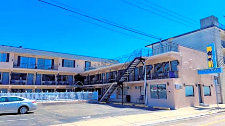 Paradise Inn