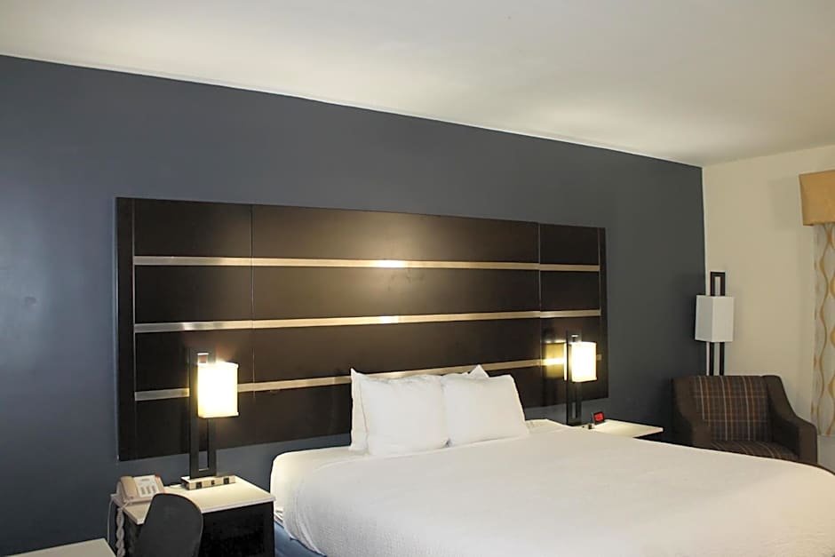 Days Inn by Wyndham Budd Lake