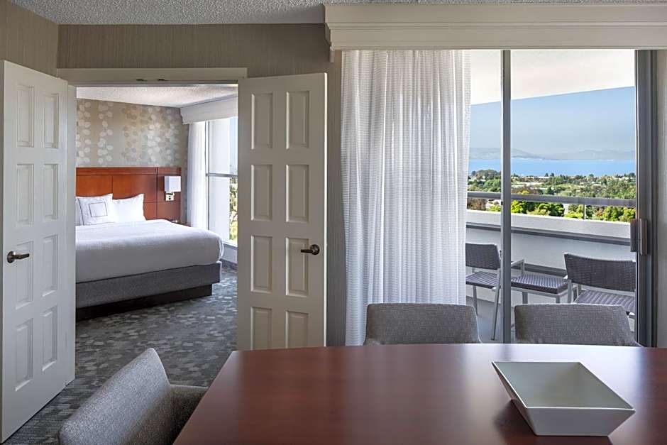 Courtyard by Marriott Richmond Berkeley