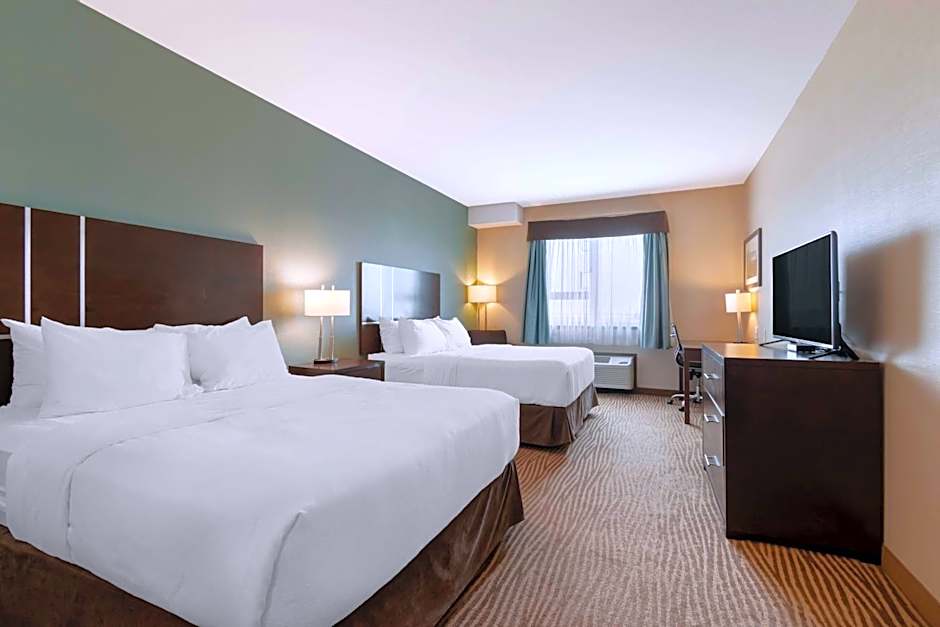 Best Western Plus Moosomin Hotel