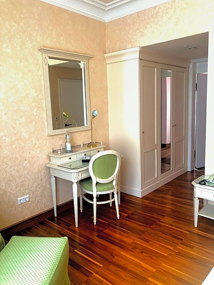 Mokni's Palais Hotel & SPA