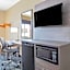Super 8 by Wyndham Kokomo