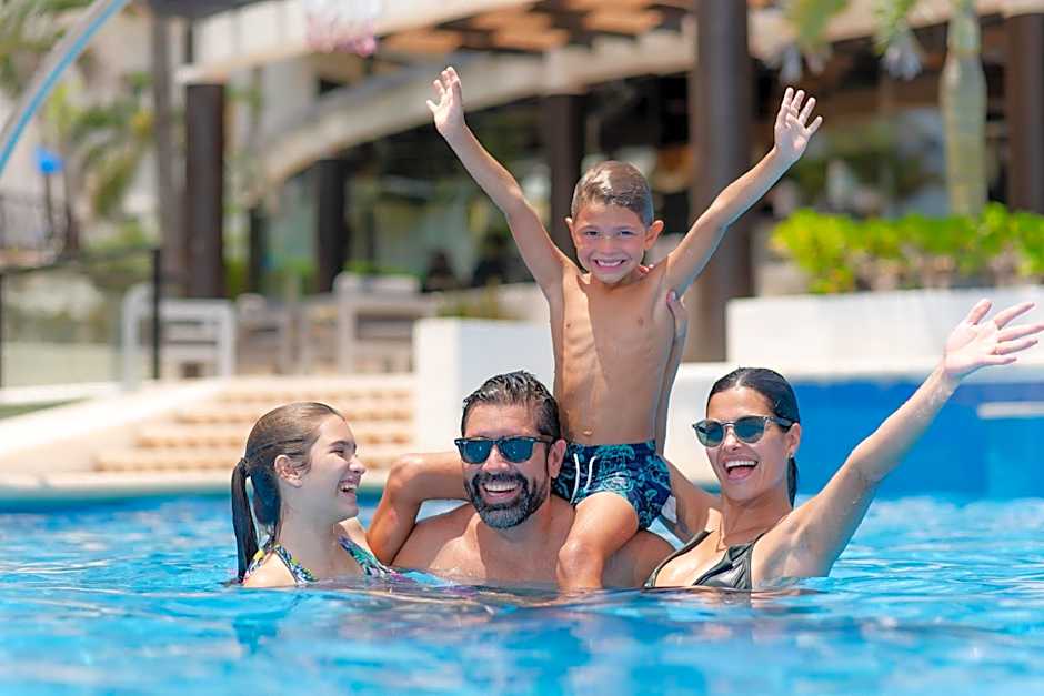 The Reef Playacar Resort & Spa-Optional All Inclusive