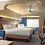 Holiday Inn Express Hotel & Suites Bakersfield Central By IHG