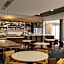 Courtyard by Marriott Louisville East