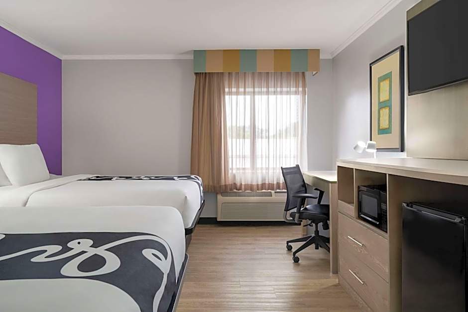 La Quinta Inn & Suites by Wyndham Birmingham/Cahaba Park South