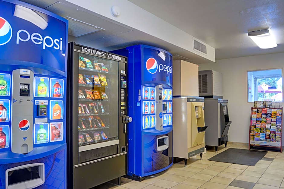 Motel 6-Springfield, OR - Eugene North