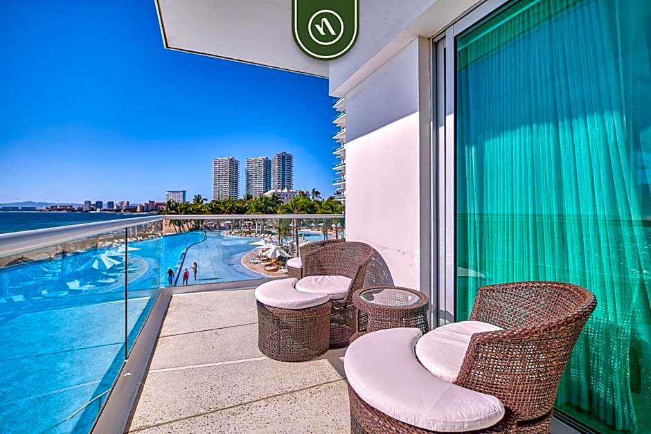 Peninsula 201D