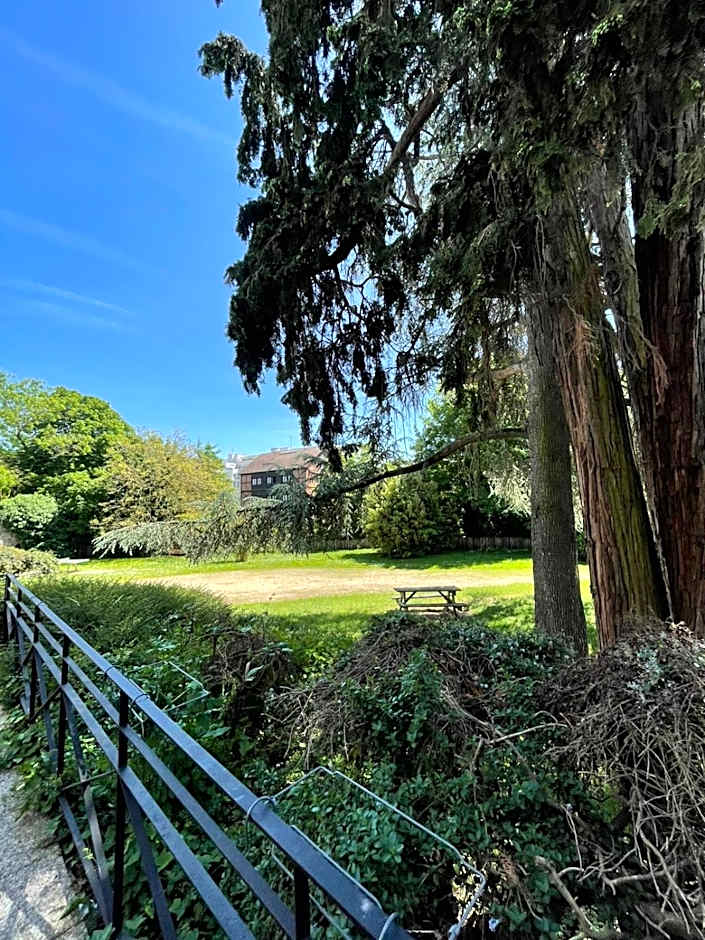 Auberge de Jeunesse HI Rennes