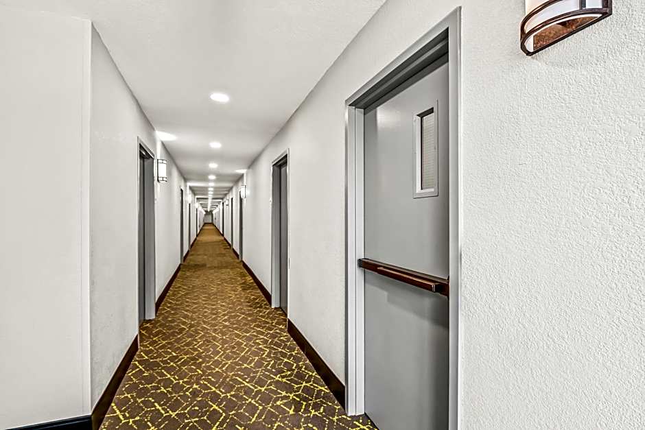 Red Roof Inn Southfield