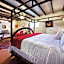 Loba Luna Bed & Breakfast