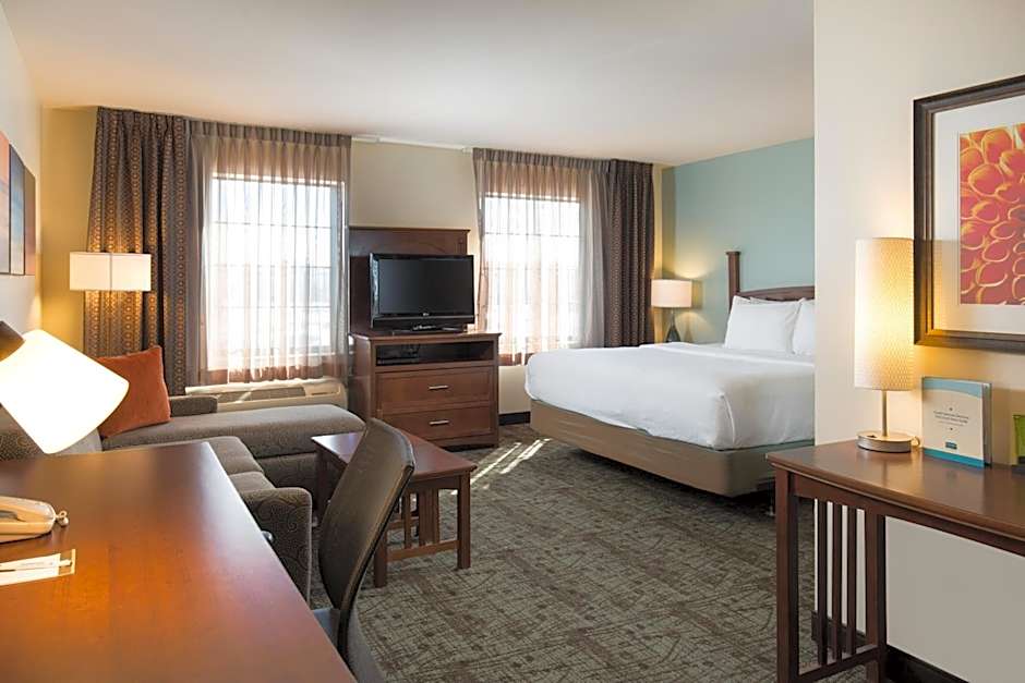 Staybridge Suites Sacramento Airport Natomas – Sacramento, CA