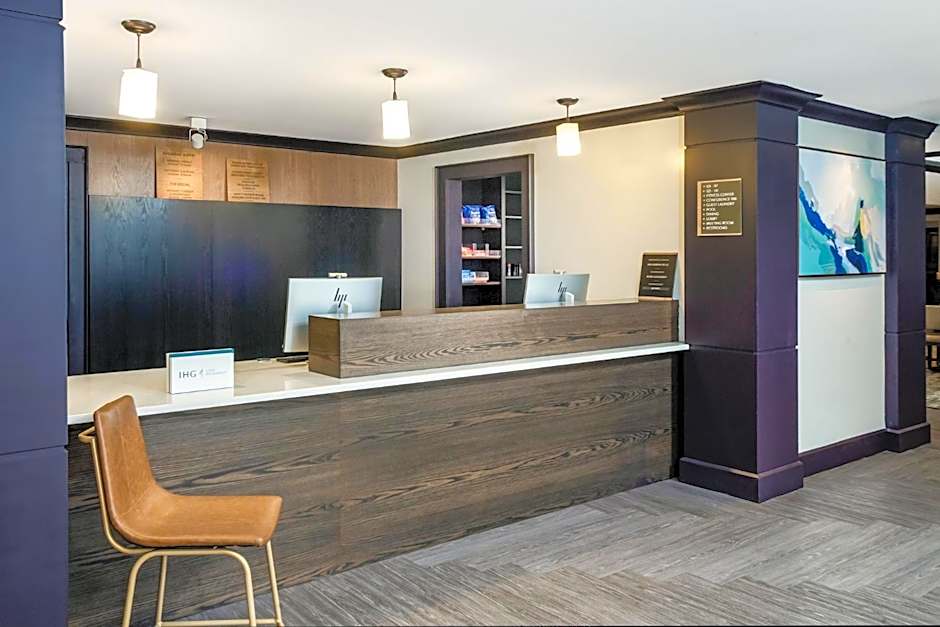 Staybridge Suites Williamsville - Buffalo