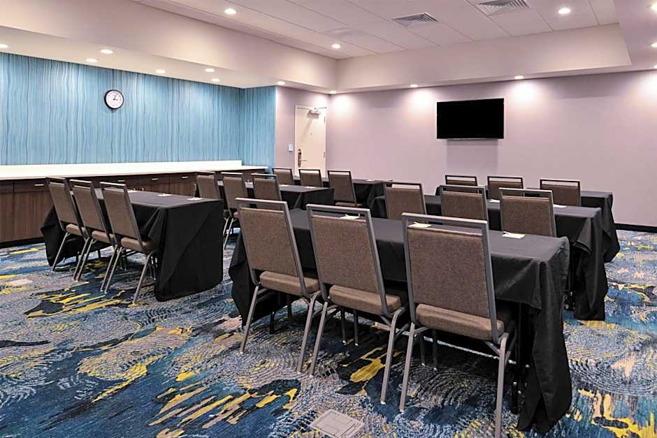 Hampton Inn by Hilton Cedar Falls Downtown