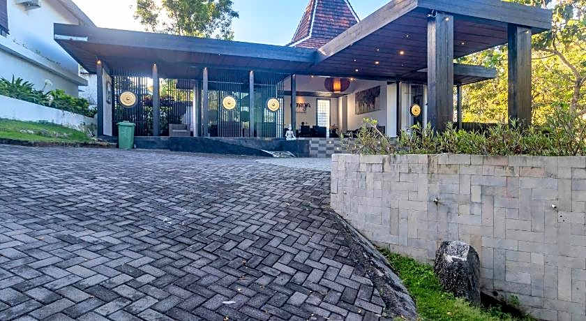 Surya Melasti Beach Villa by Sajiwa