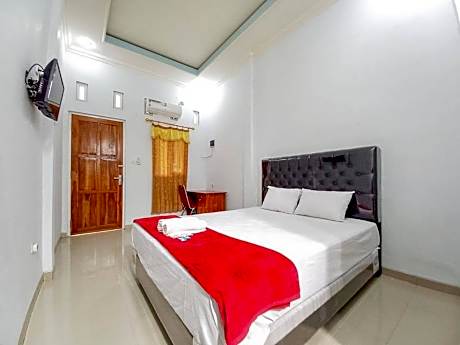 Harmony House Syariah near Alun Alun Pati Mitra RedDoorz