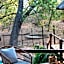 Kuname Safari Lodge