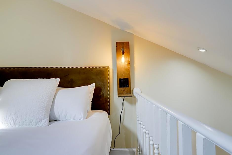 Sojourn at DuPont Place