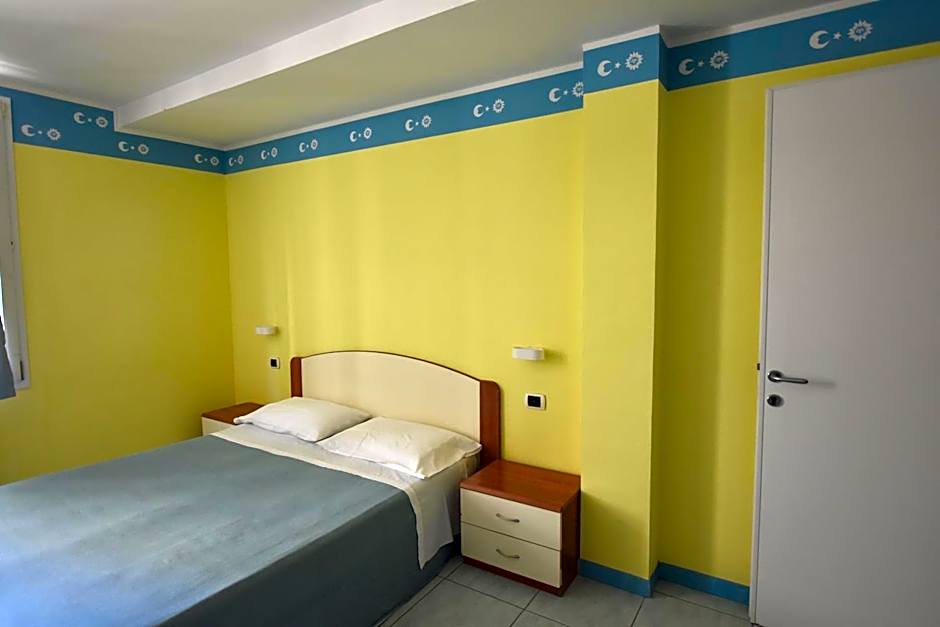 Hotel Bristol - a 30 mt dalla spiaggia