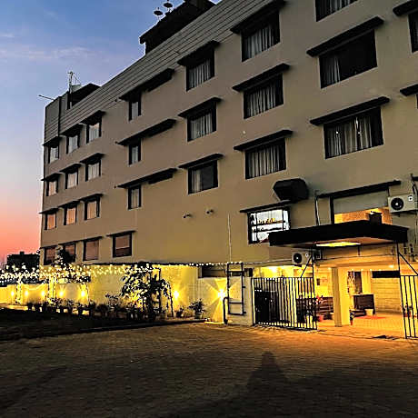 Hotel Naman Heights