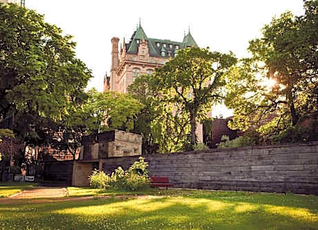 The Fort Garry Hotel, Spa and Conference Centre, Ascend Hotel Collection